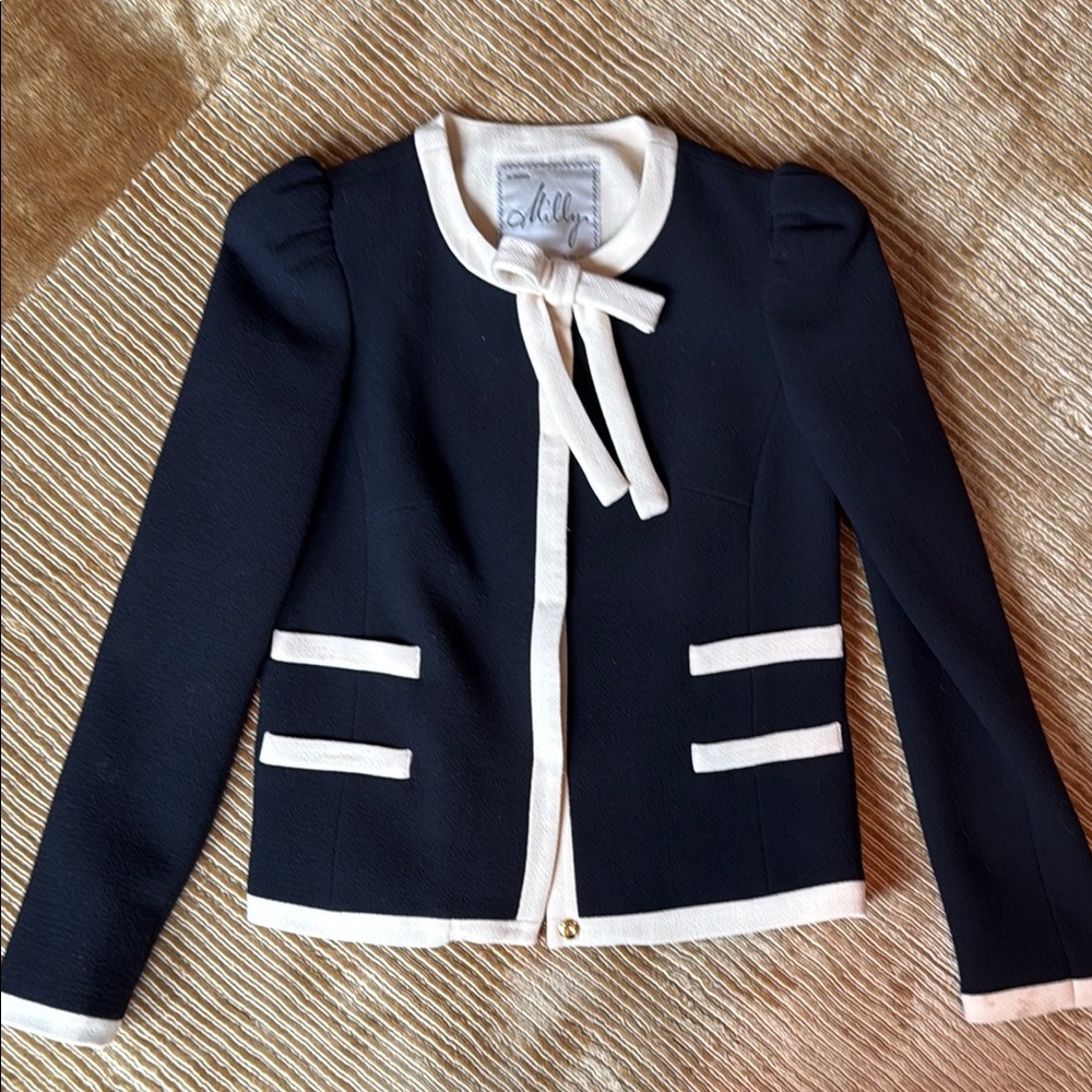 Milly of New York Black and Cream Blazer with Bow Accent Size 0